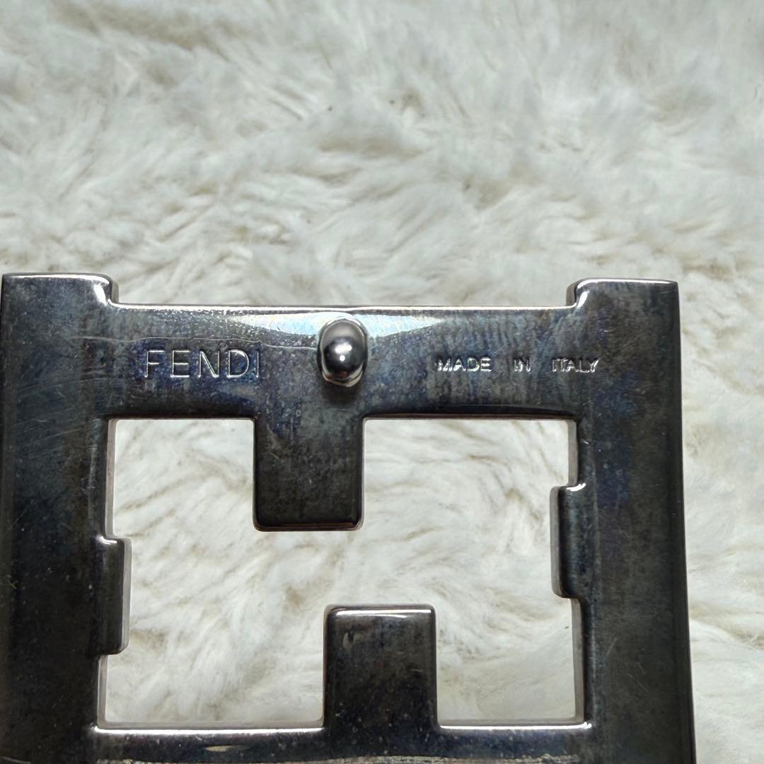 ようた現行 FENDI フェンディ ベルト FF スクエア ネイビー 90