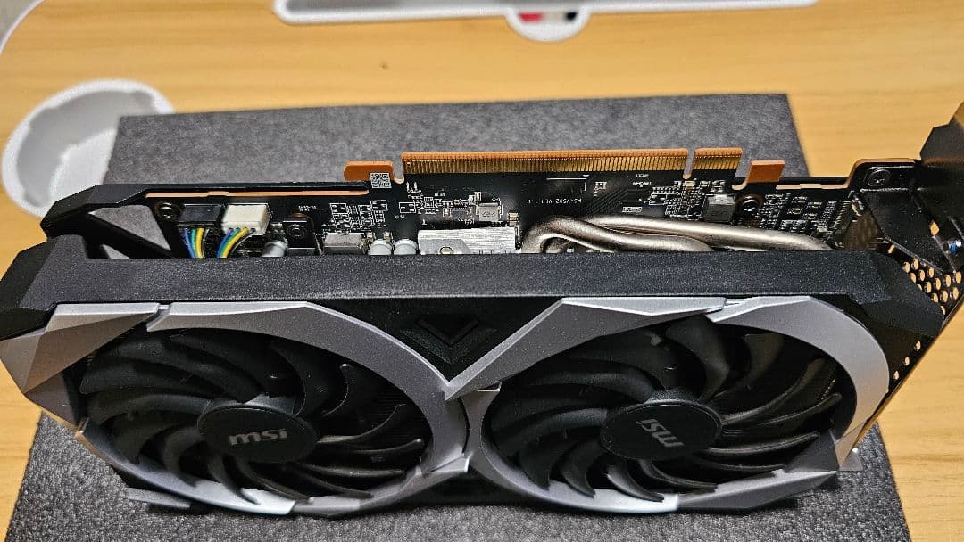 グラフィックボード・グラボ・ビデオカード MSI Radeon RX 6600 XT 8GB