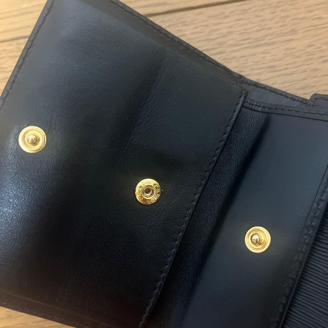 PRADA プラダ 三つ折り財布 サフィアーノ ブラック 三角ロゴ 正規品 美品