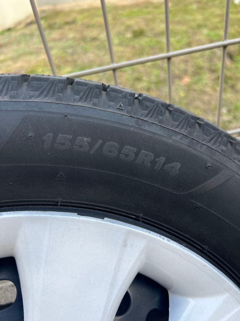 ブリヂストン　ブリザック　155/65r14 スタッドレスタイヤ　山有り　2本①