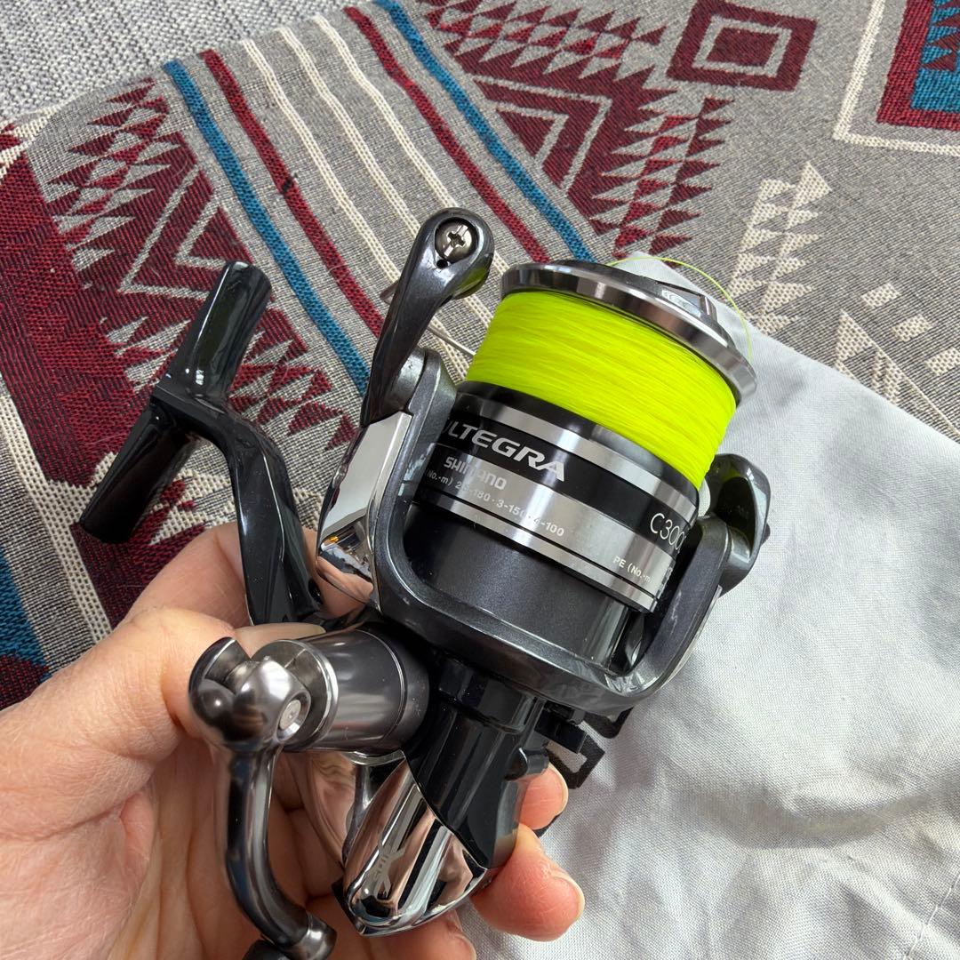 シマノ アルテグラ C3000HG スピニングリール