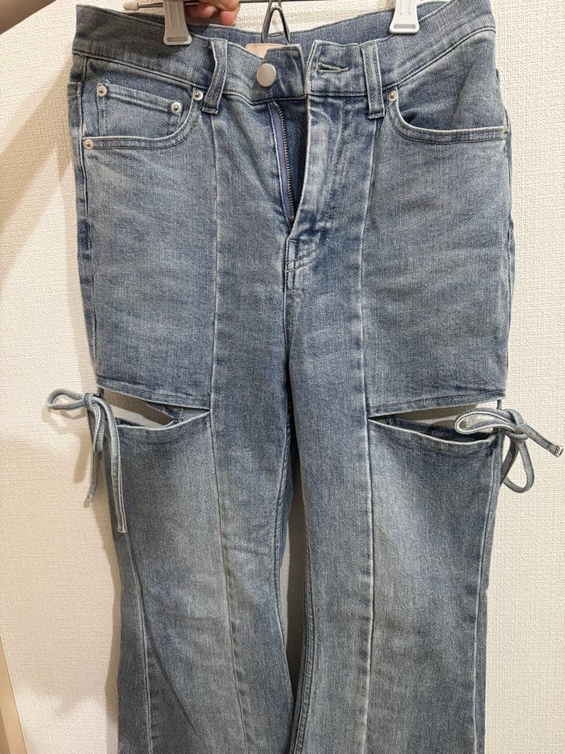 RESEXXY カットアウトリボンデニムパンツ アイスブルー