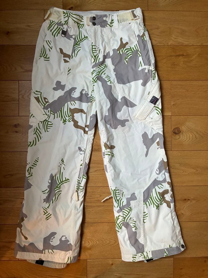 QUIKSILVER クイックシルバー　メンズ　スノボセットアップ　上下　S