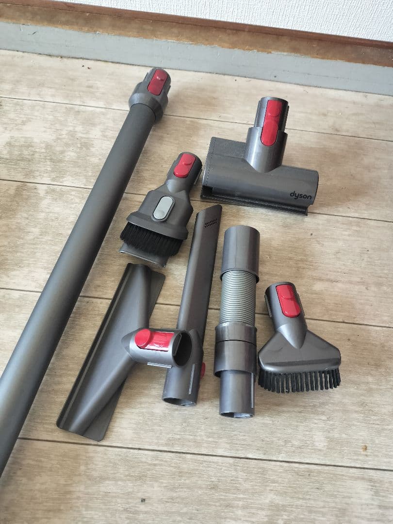 ダイソン V10 コードレススティッククリーナー dyson