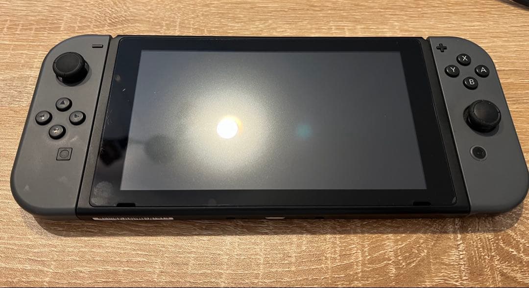 【中古】Nintendo Switch 旧モデル／グレー　マリオカート8