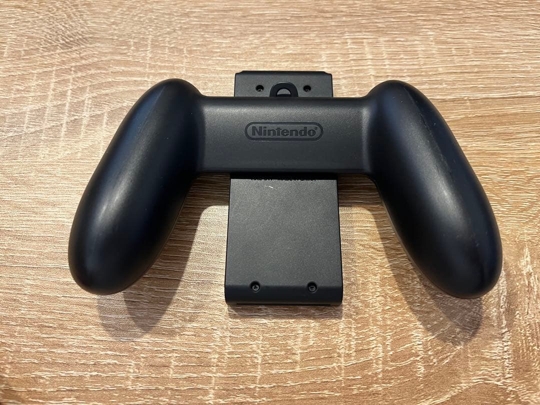 【中古】Nintendo Switch 旧モデル／グレー　マリオカート8