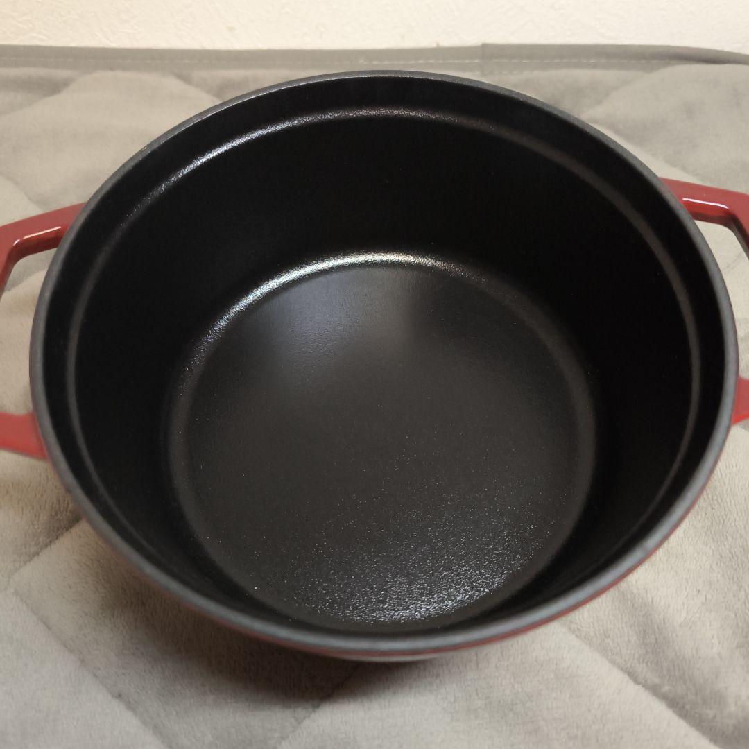 STAUB　ココットラウンド18cm　チェリー