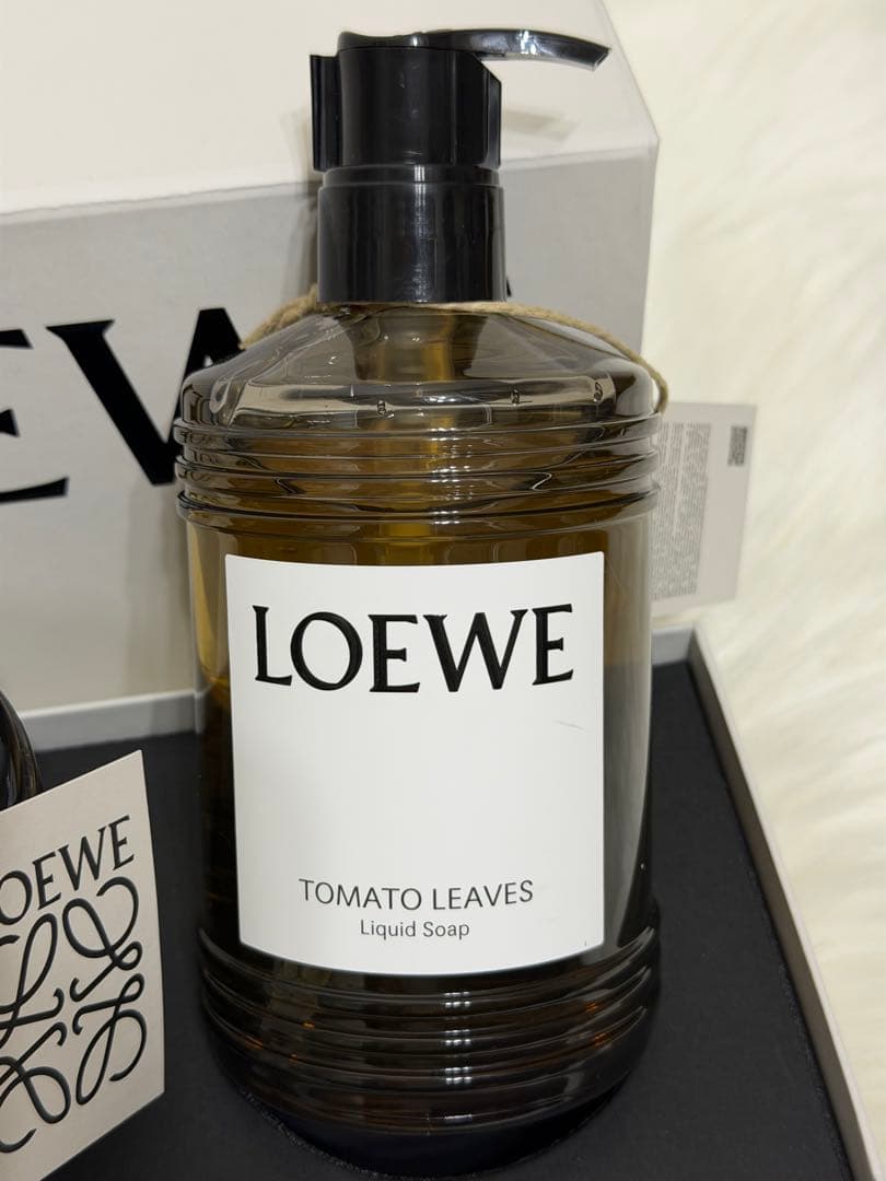 ロエベ　トマトリーフハンドローション リキッドソープ　トマトリーフ360ml