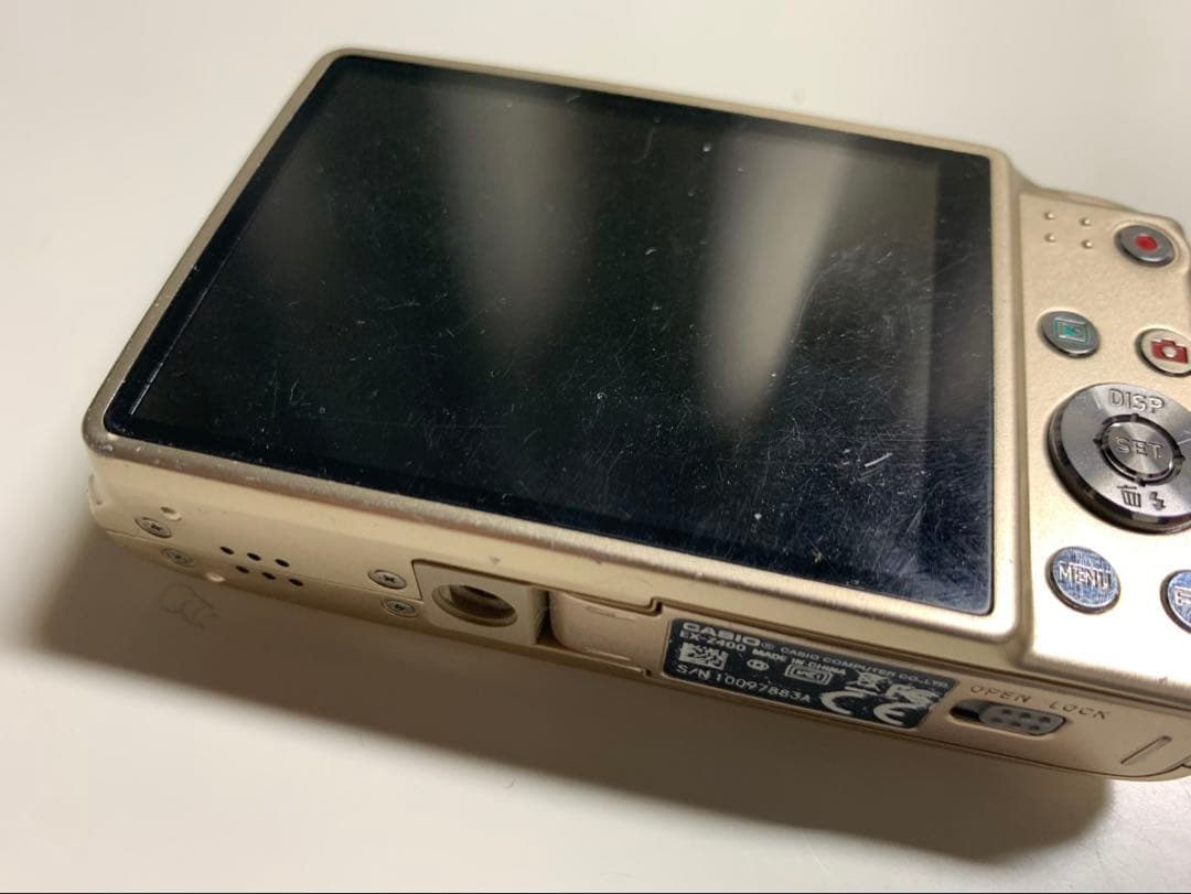 カシオ EXILIM デジタルカメラEX-Z400 純正バッテリー　充電器