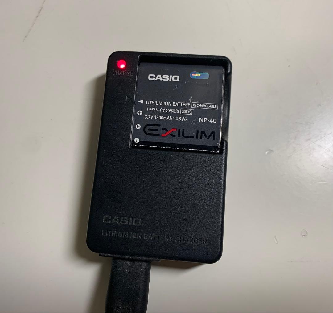 カシオ EXILIM デジタルカメラEX-Z400 純正バッテリー　充電器