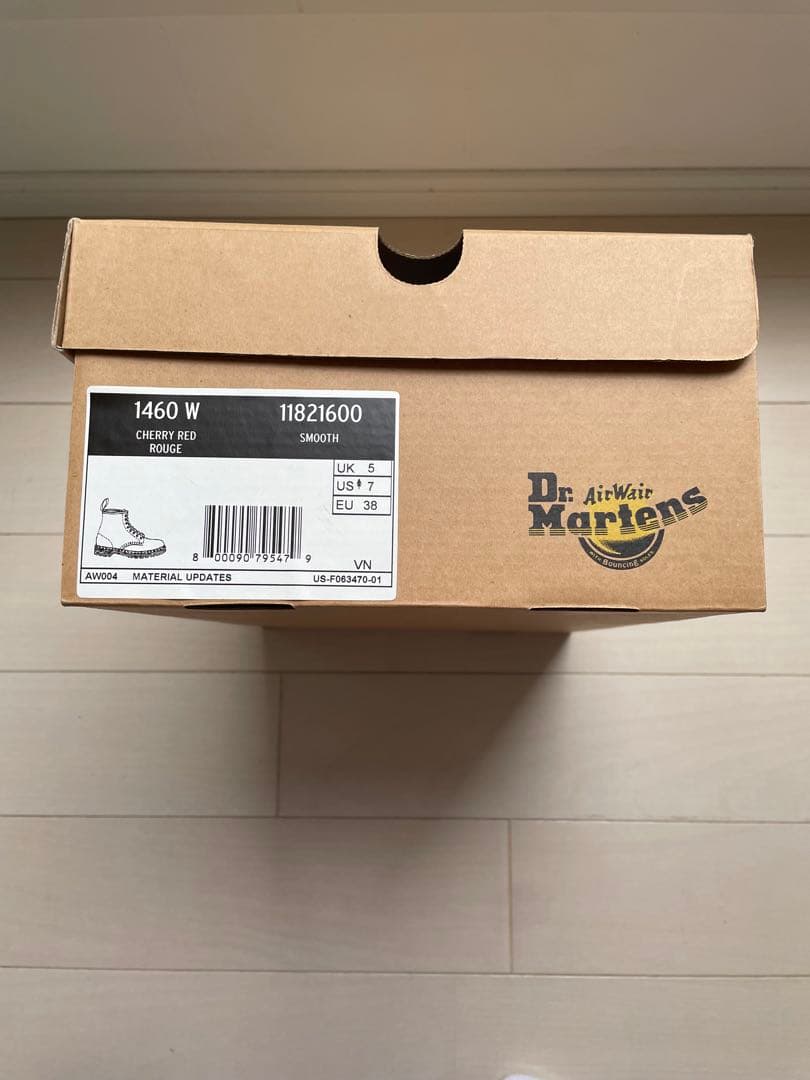 Dr. Martens チェリーレッド8ホール UK5 24〜24.5cm