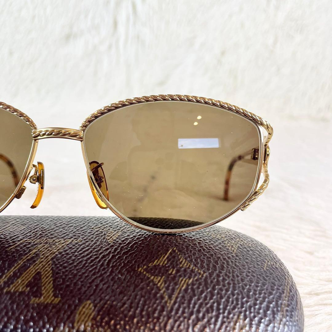 美品　FENDI　サングラス　SL7022　ブラウンレンズ　ゴールドフレーム