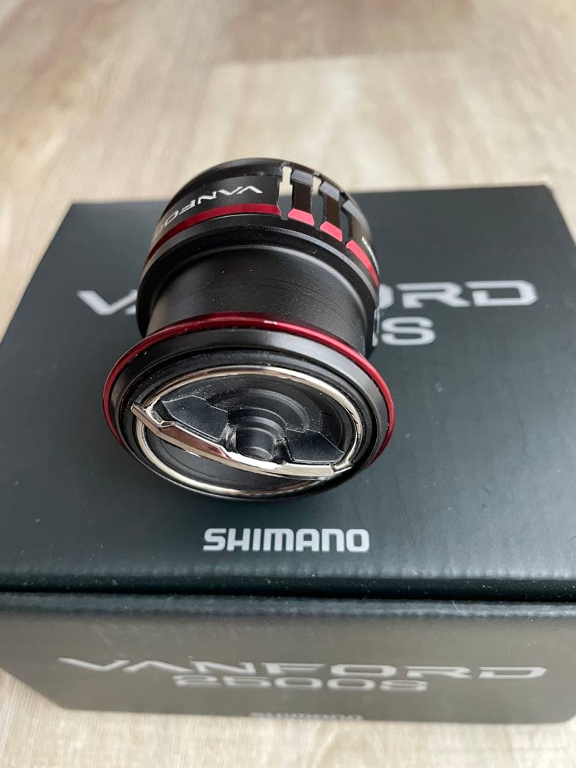 m*A様 SHIMANO 20VANFORD 2500S スピニングリールUSE