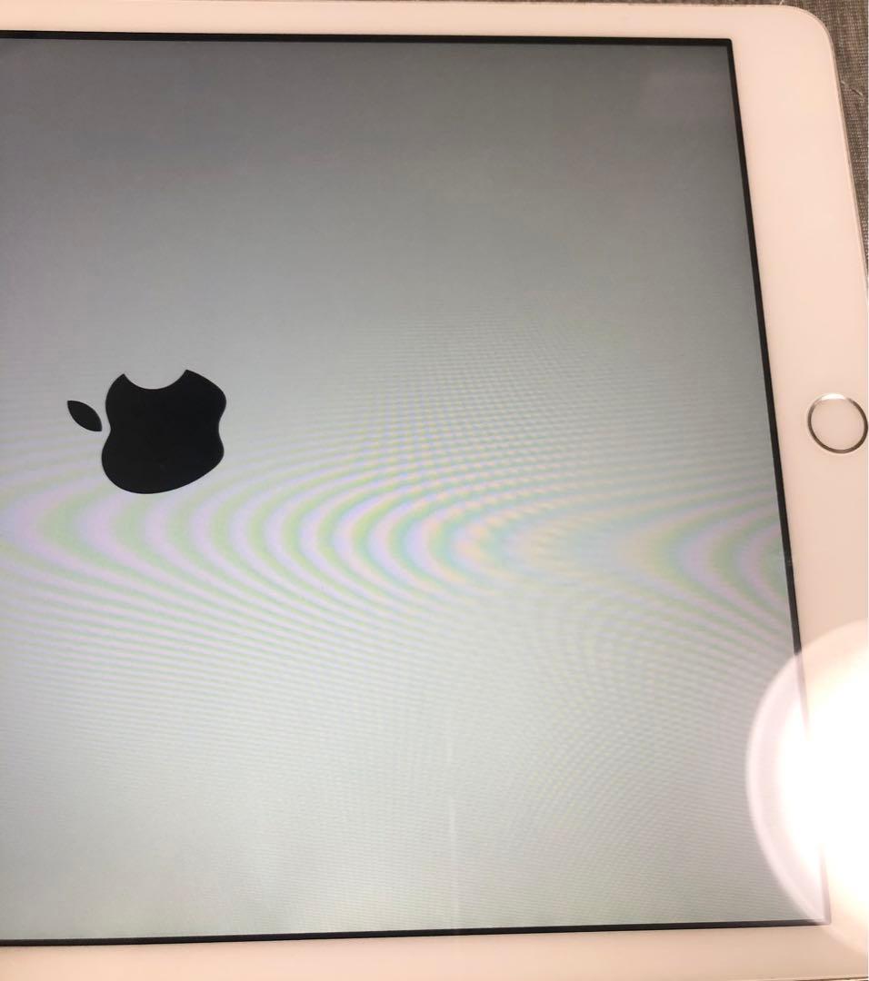 iPad 第7世代 128GB wifiモデル　シルバー