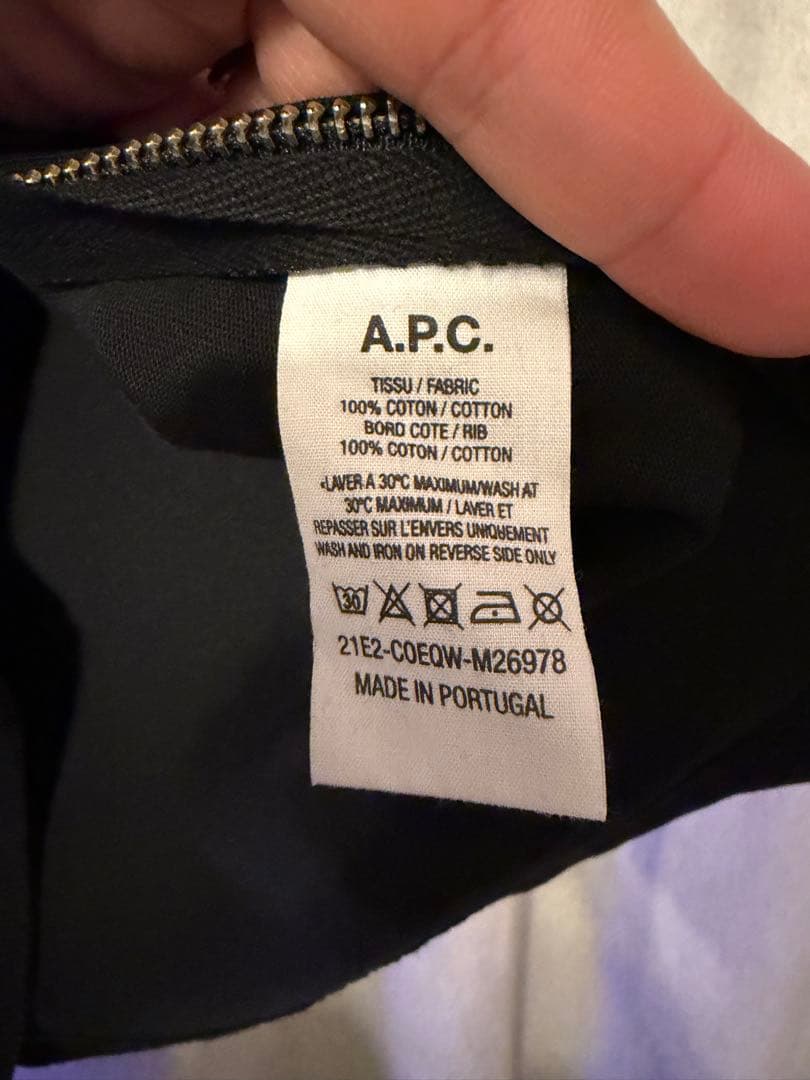 A.P.C.／sacai ブラックTシャツ