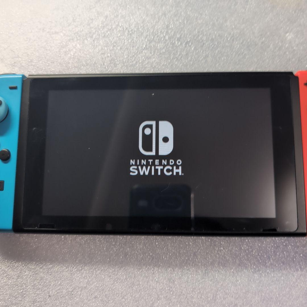 2021年式　Nintendo Switch ネオンブルー/ネオンレッド 本体