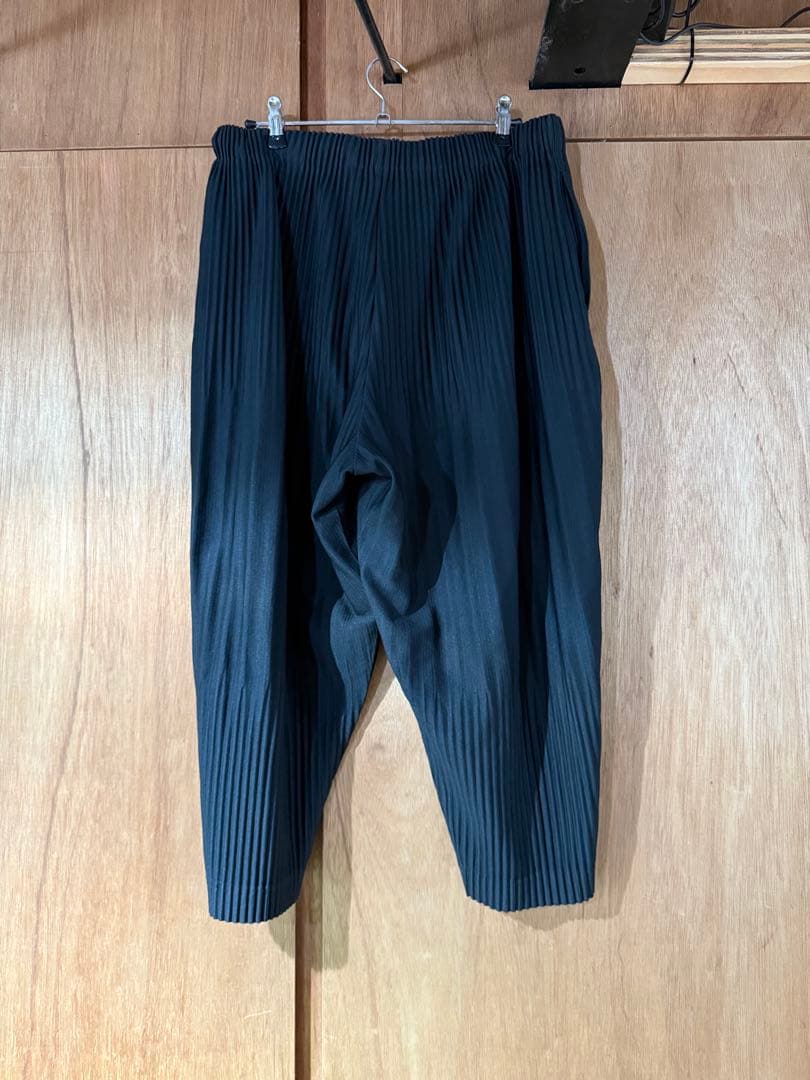HOMME PLISSÉ ISSEY MIYAKE プリーツパンツ　サイズ2