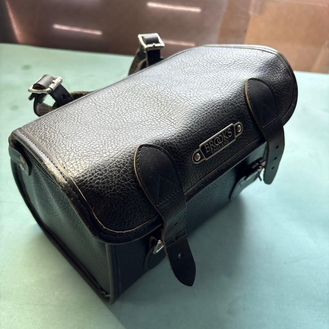 BROOKS ブラックサドルバッグ