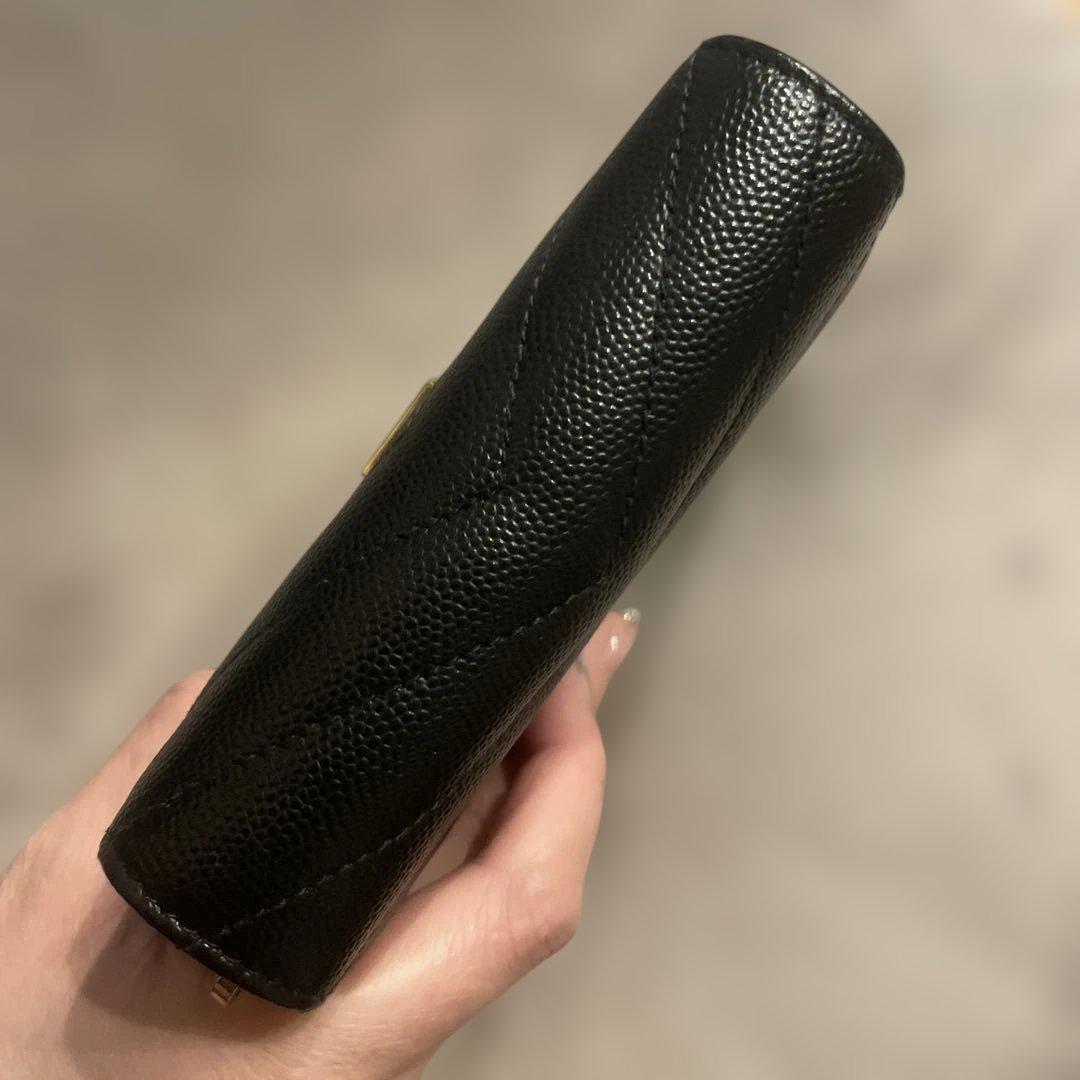 SAINT LAURENT ブラックレザー折り財布
