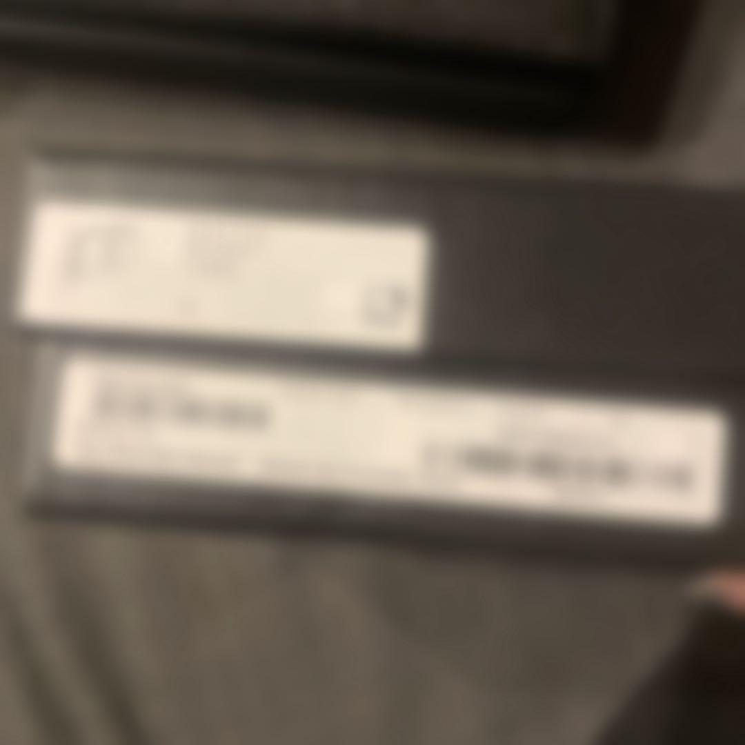 SAINT LAURENT ブラックレザー折り財布