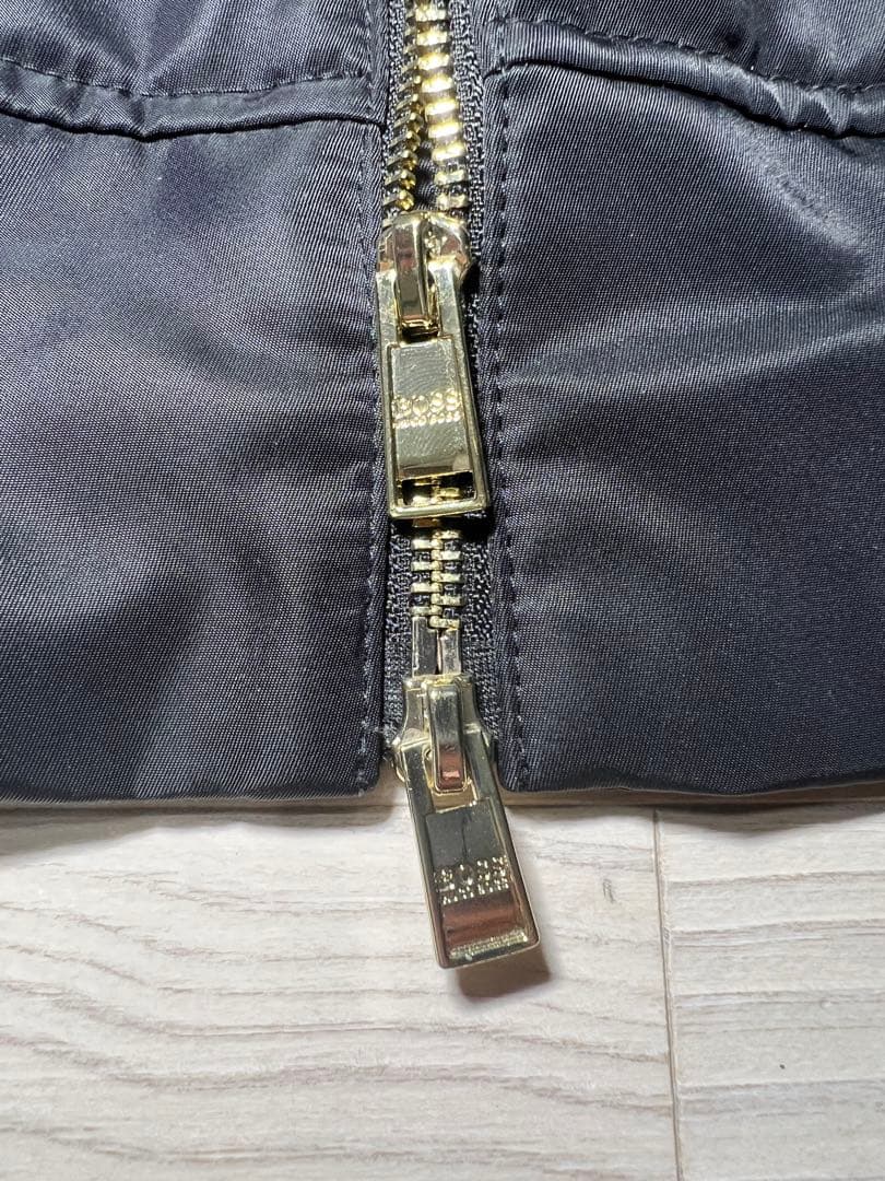 HUGO BOSS MA-1スタイルジャケット