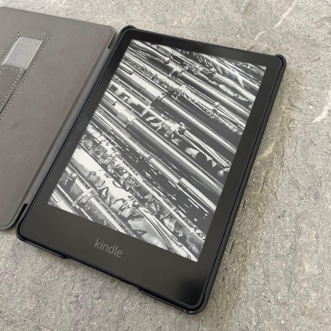 Kindle PaperWhite 第11世代 32GB 広告なし ケース付
