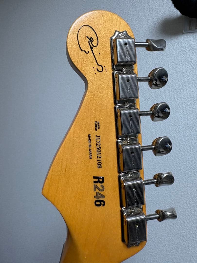 ギター Fender Rei Stratocaster R246