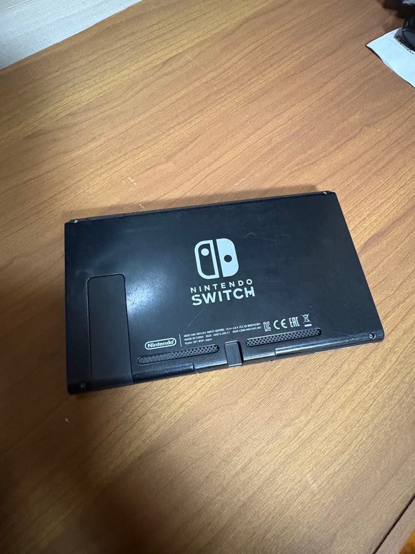 【Nintendo Switch 本体】　Joy-Con＋