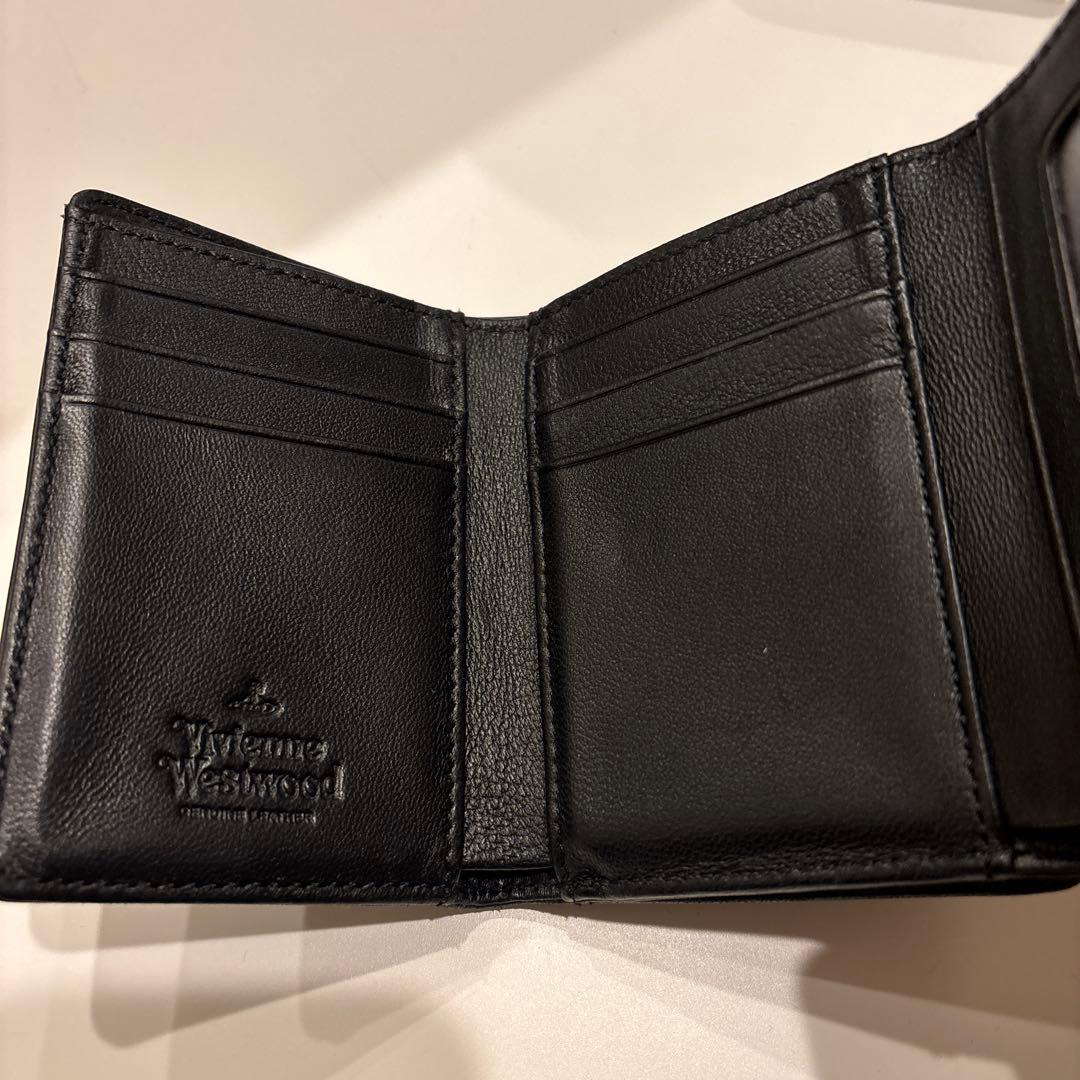 ヴィヴィアンウエストウッド財布