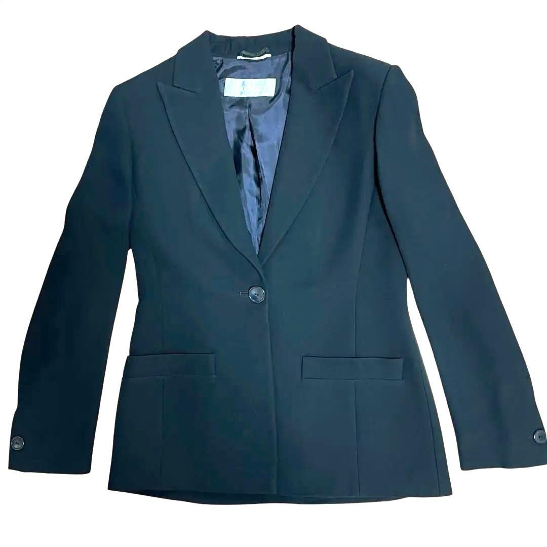 ★極美品★ MaxMara シルバータグ 黒ジャケット 38 入学式に　春秋