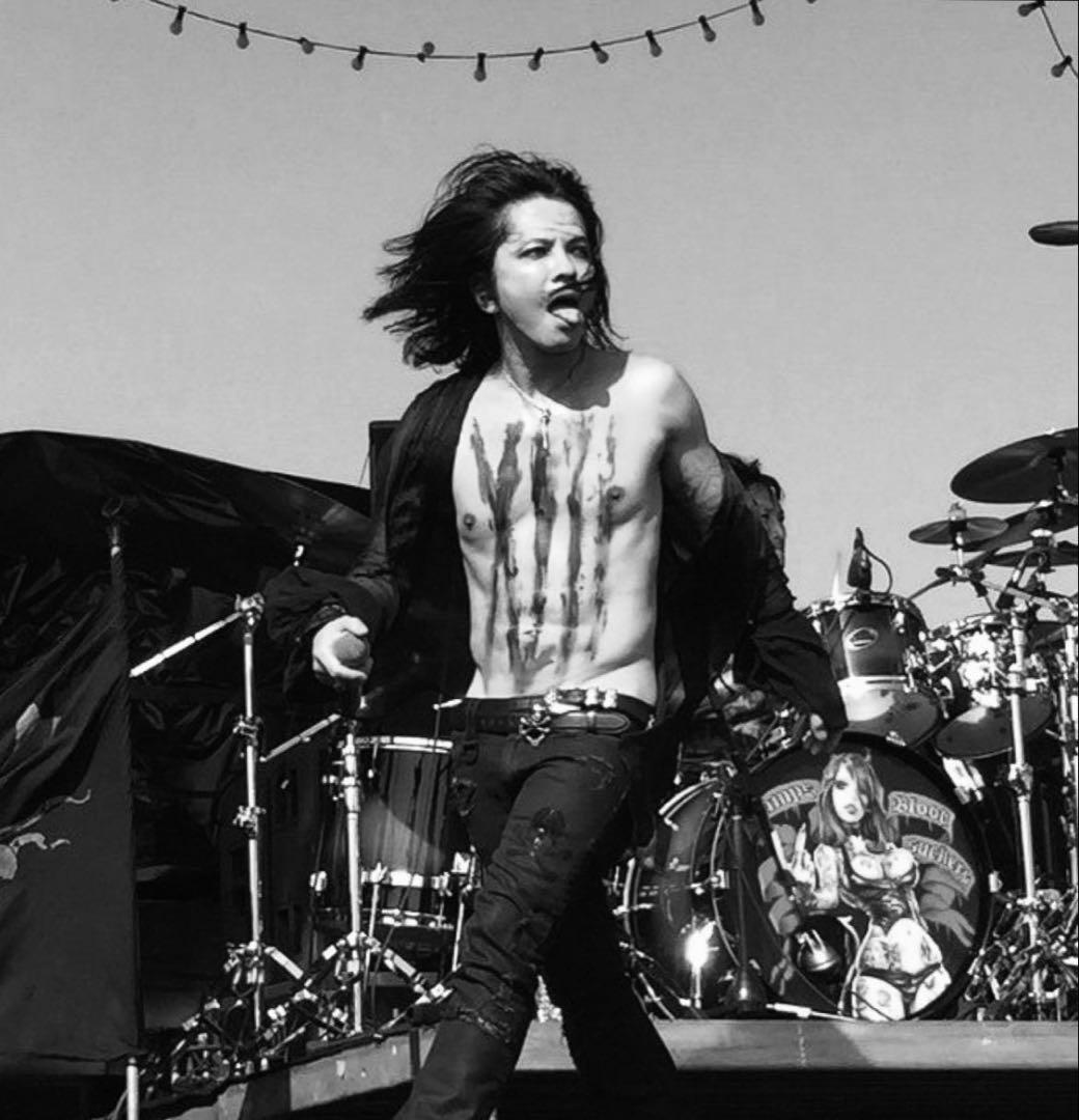 kmrii Magnolia Tシャツ hyde 希少 hyde×kmrii