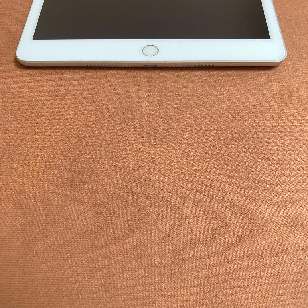 674【早い者勝ち】電池最良好☆iPad8 第8世代 32GB WIFIモデル☆