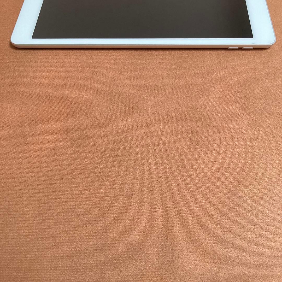 674【早い者勝ち】電池最良好☆iPad8 第8世代 32GB WIFIモデル☆