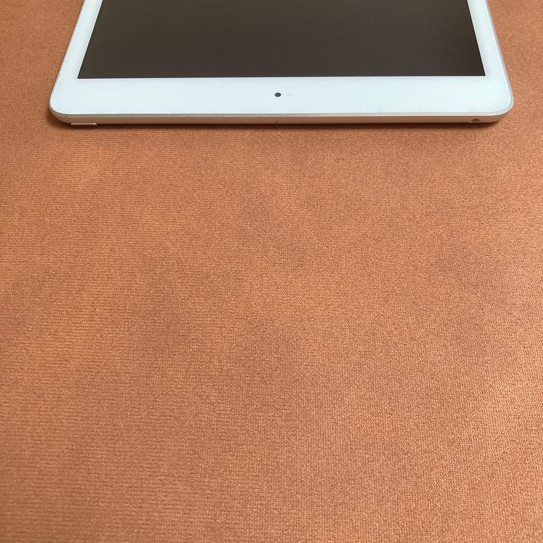 674【早い者勝ち】電池最良好☆iPad8 第8世代 32GB WIFIモデル☆