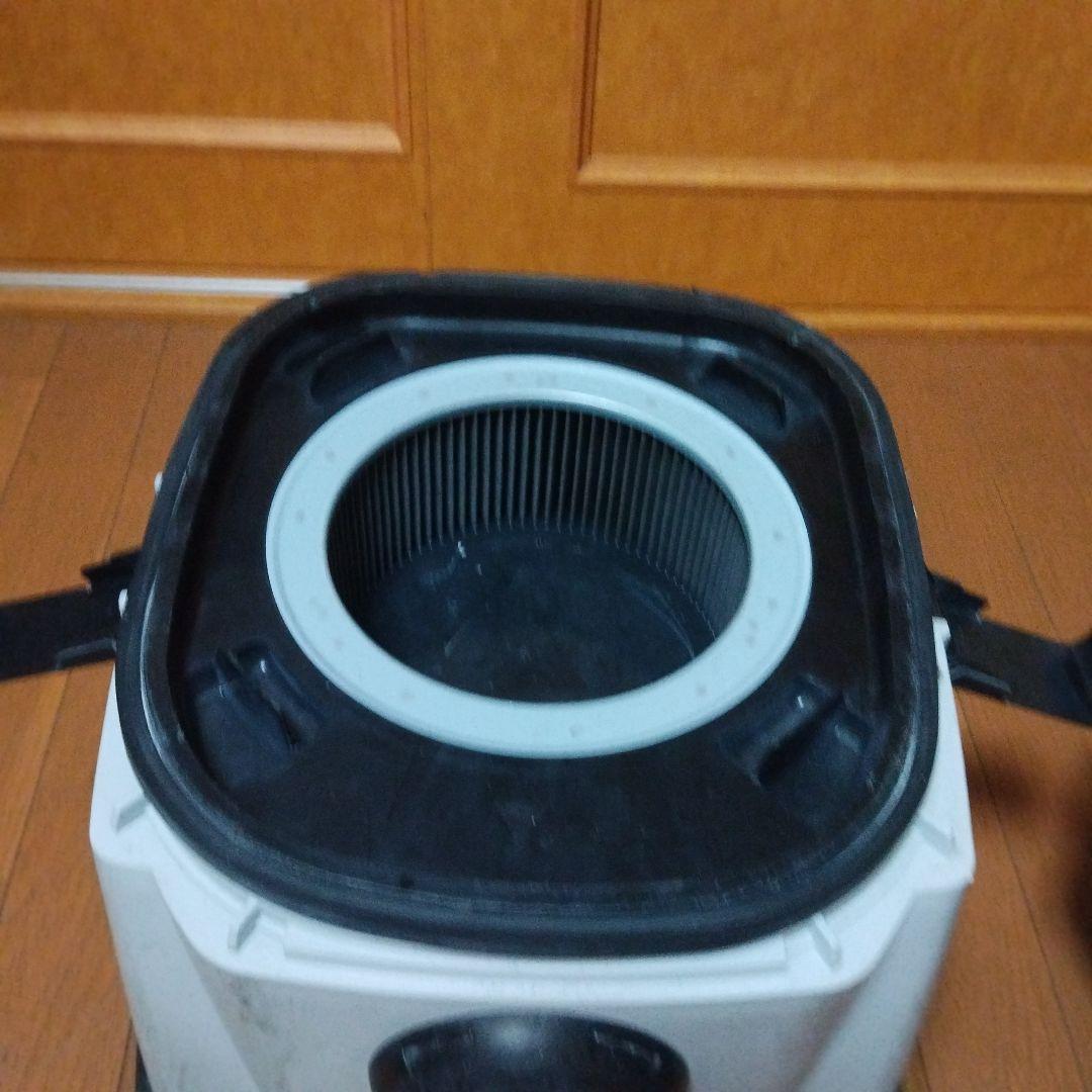 Makita キャニスター掃除機 1050W 本体