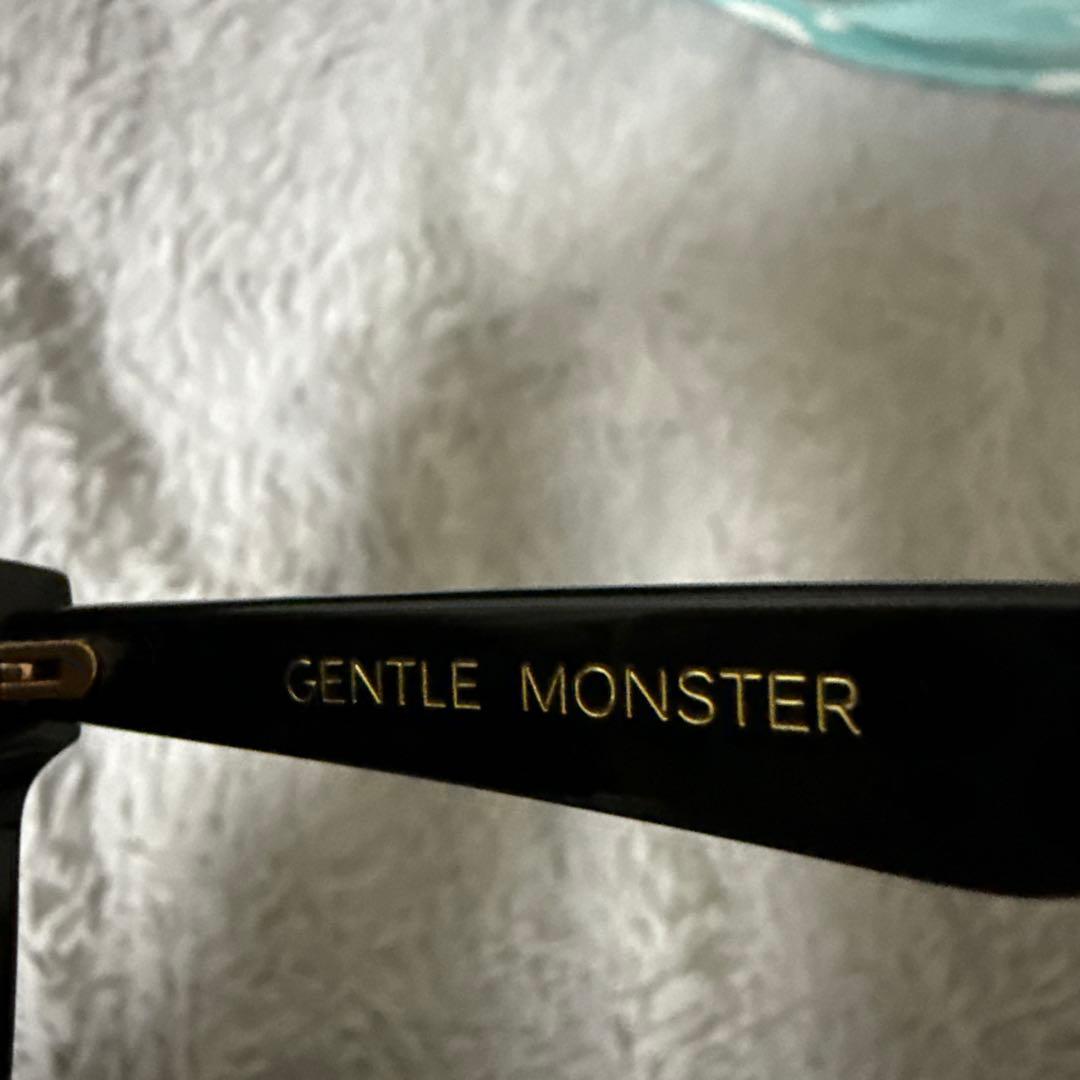 GENTLE MONSTER サングラス レザーケース付き