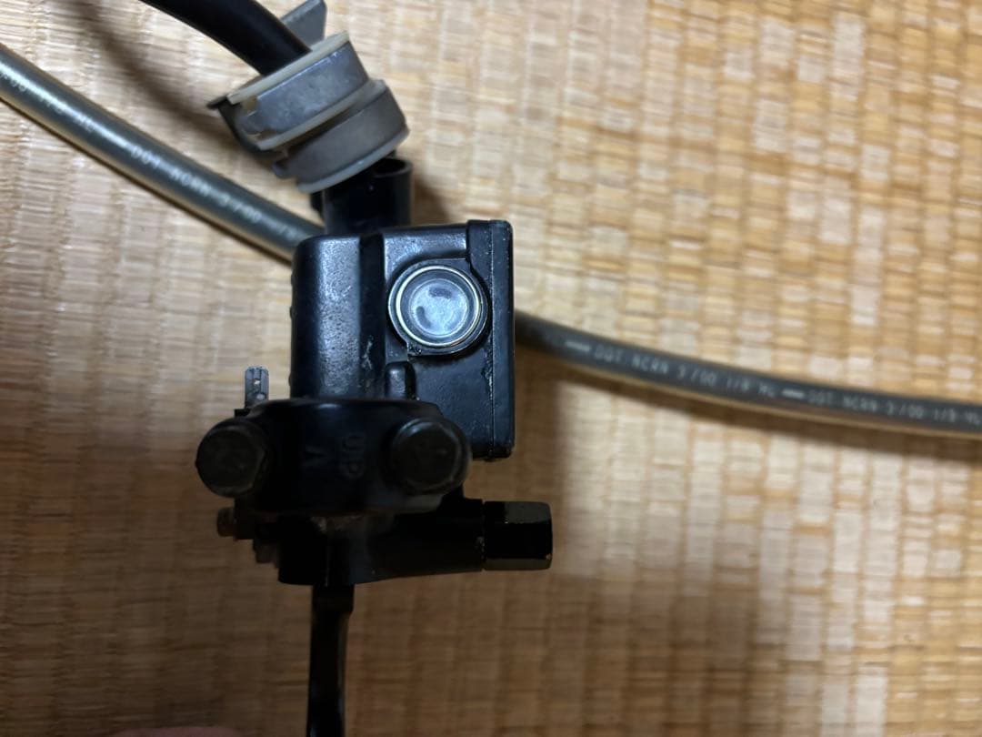 カワサキ KSR-2 TOKICO トキコブレーキキャリパー、マスターシリンダー