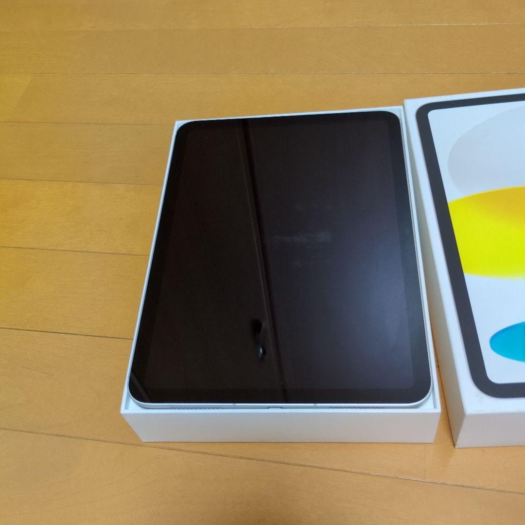 iPad第10世代 64GB WiFi+Cellular シルバー