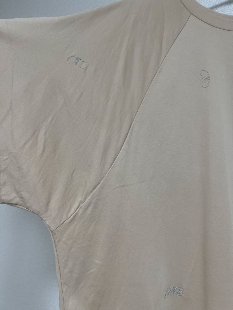 【極美品】ミナペルホネン minaperhonen 半袖Tシャツ　チョウチョ