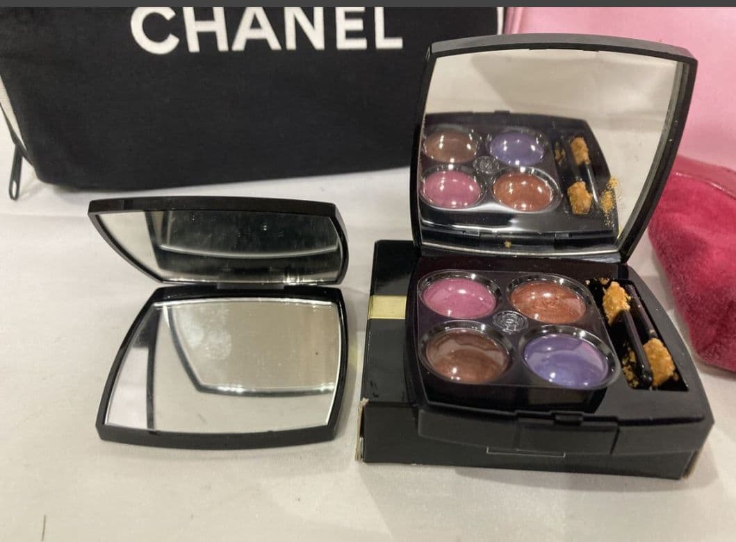 り*ん様 CHANEL ポーチ アイシャドウ　手鏡　ノベルティ　5点セット