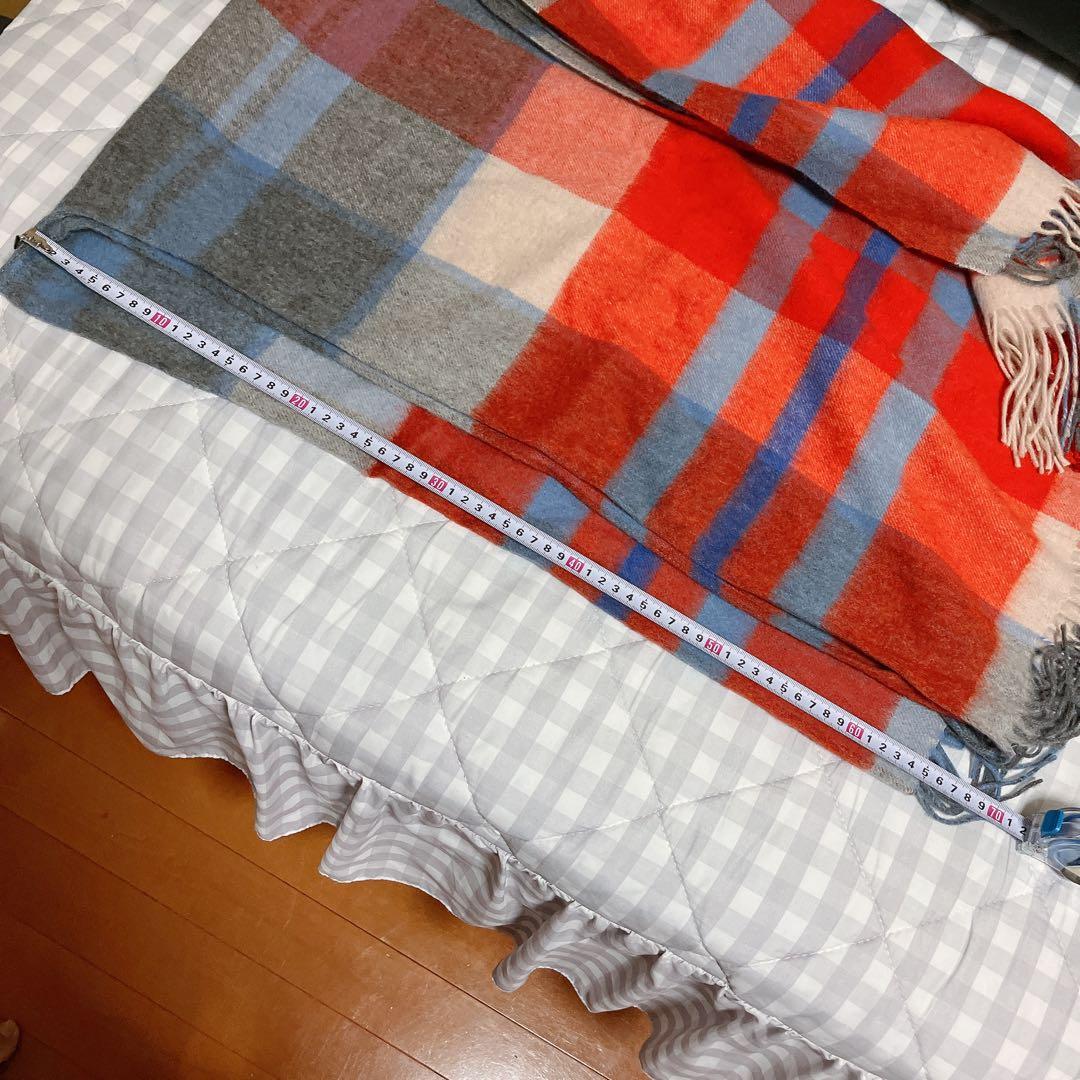 【新品未使用タグ付き】ポンチョ　大判ストール　マフラー　チェック　オーブ