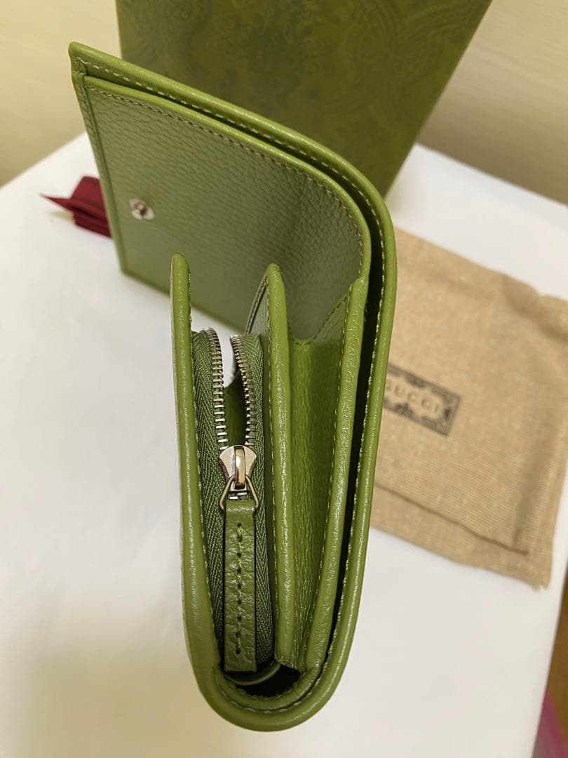 新品未使用　GUCCI GGマーモント　ミニウォレット　財布　グリーン　金運