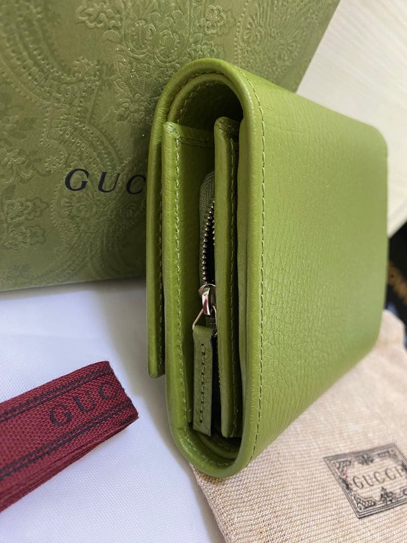新品未使用　GUCCI GGマーモント　ミニウォレット　財布　グリーン　金運