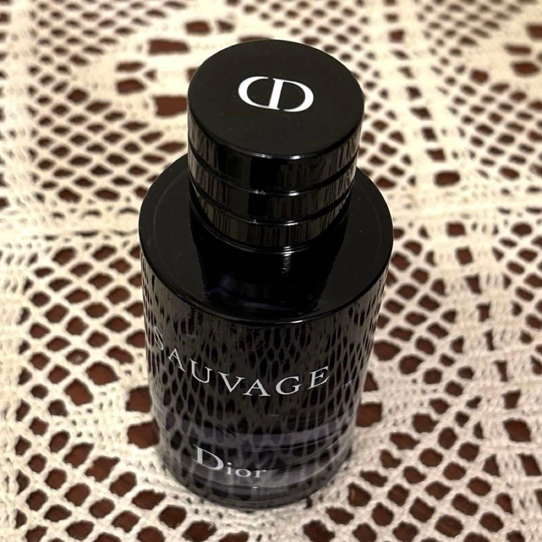 Dior ソヴァージュ オードゥ トワレ 60ml（ソバージュ EDT） 男性用