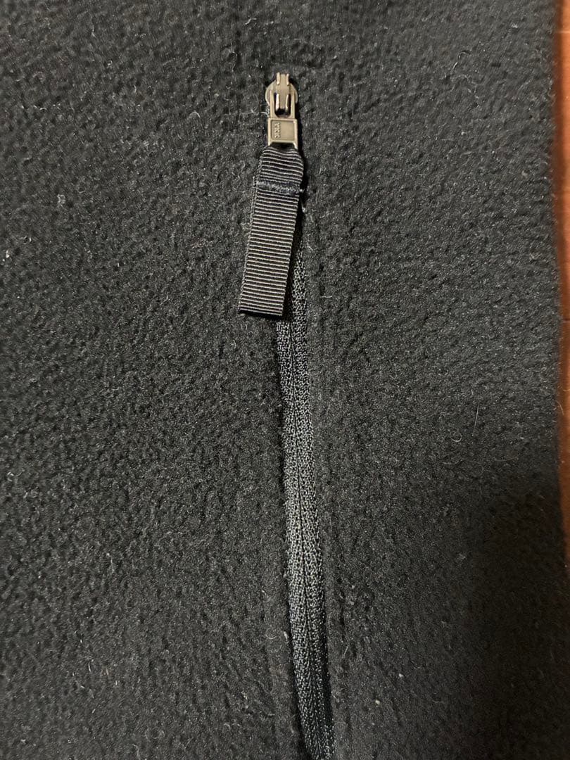 patagonia SYNCHILlAフリース ベストSブラック シンチラ