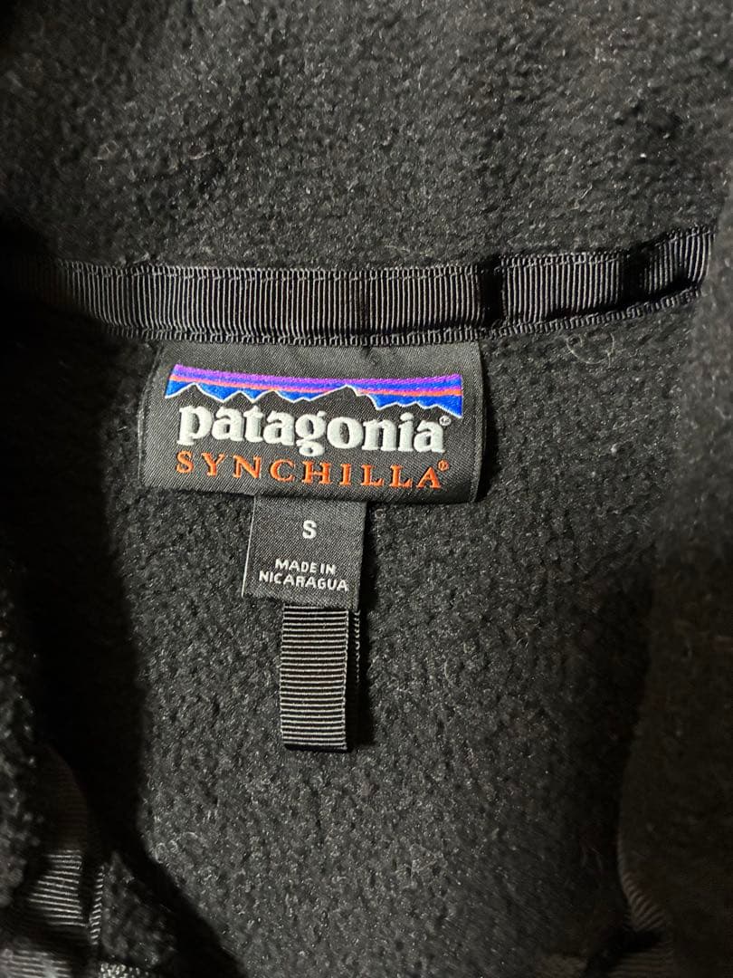 patagonia SYNCHILlAフリース ベストSブラック シンチラ