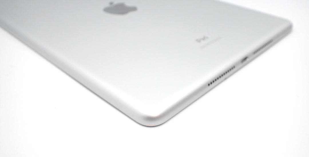 iPad 第8世代 動作問題無し　容量　128G　美品!!