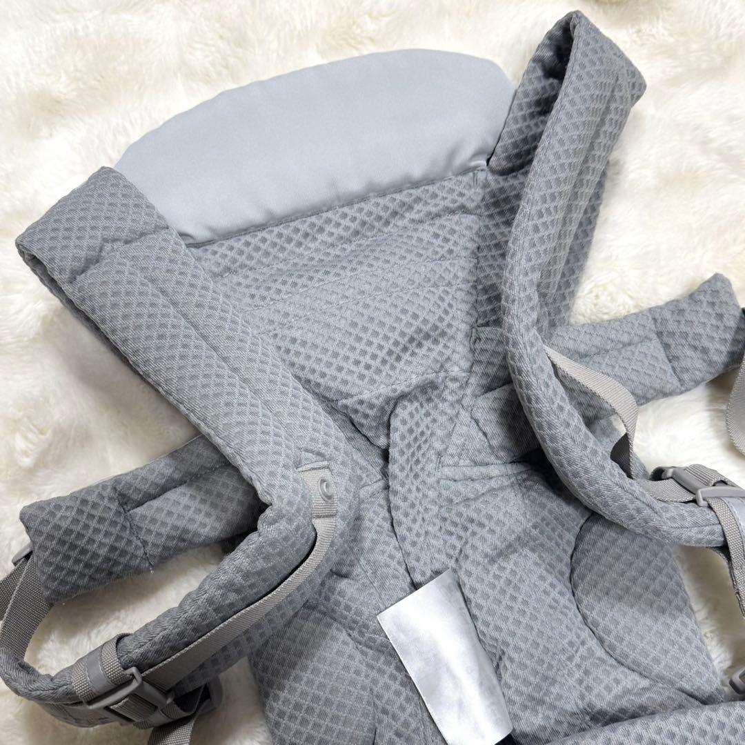 美品✨　エルゴベビー　オムニブリーズ　グレー　ポーチ付き