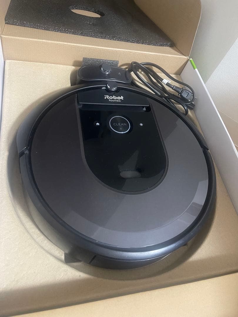 iRobot Roomba i7 自動掃除機 ルンバ