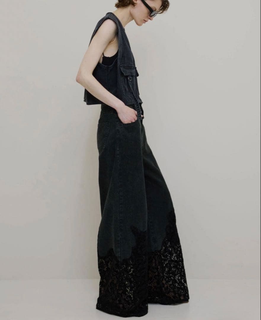 アメリ　25ss LACE DOCKING FADE DENIM PANTS